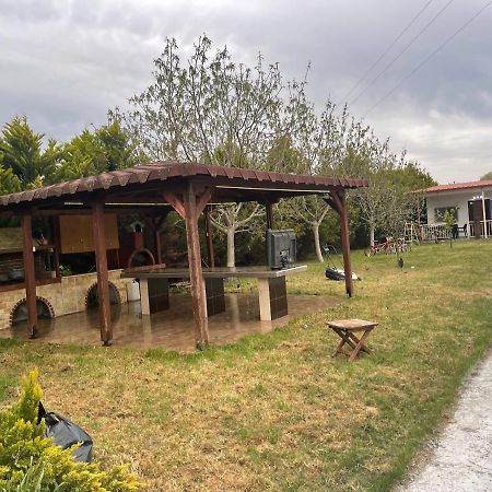 Ευχάριστο Εξοχικό Σπίτι Με Barbeque Skala Fourkas Exterior photo