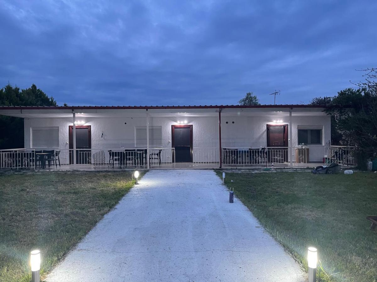 Ευχάριστο Εξοχικό Σπίτι Με Barbeque Skala Fourkas Exterior photo