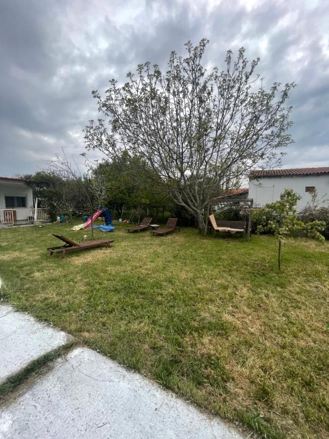 Ευχάριστο Εξοχικό Σπίτι Με Barbeque Skala Fourkas Exterior photo