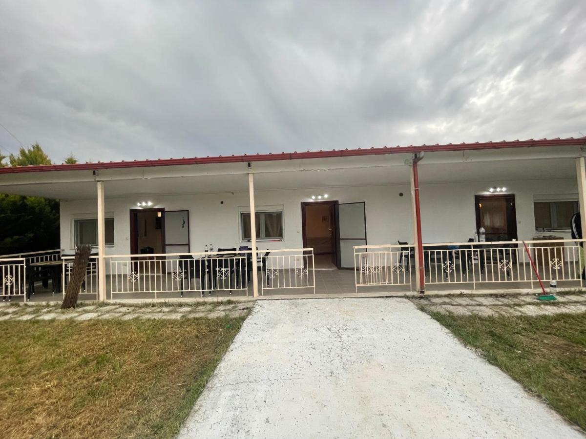 Ευχάριστο Εξοχικό Σπίτι Με Barbeque Skala Fourkas Exterior photo